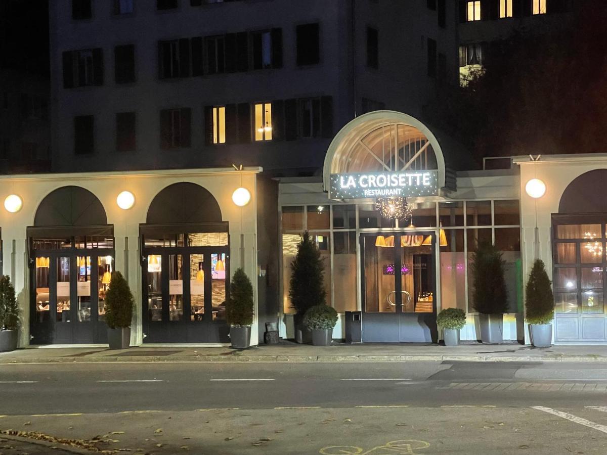 Le Locle : Bel Appartement Chaleureux Kültér fotó